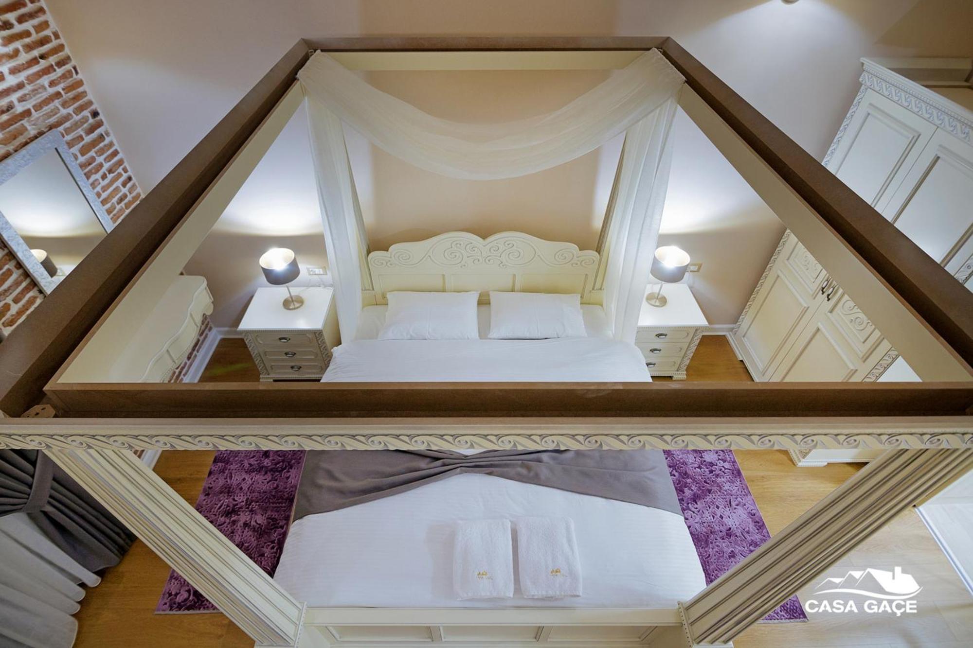 Casa Gace Hotel Korce Ngoại thất bức ảnh