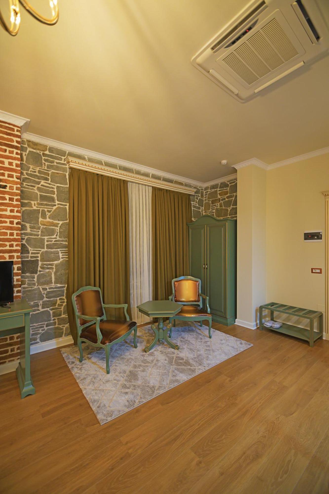 Casa Gace Hotel Korce Ngoại thất bức ảnh
