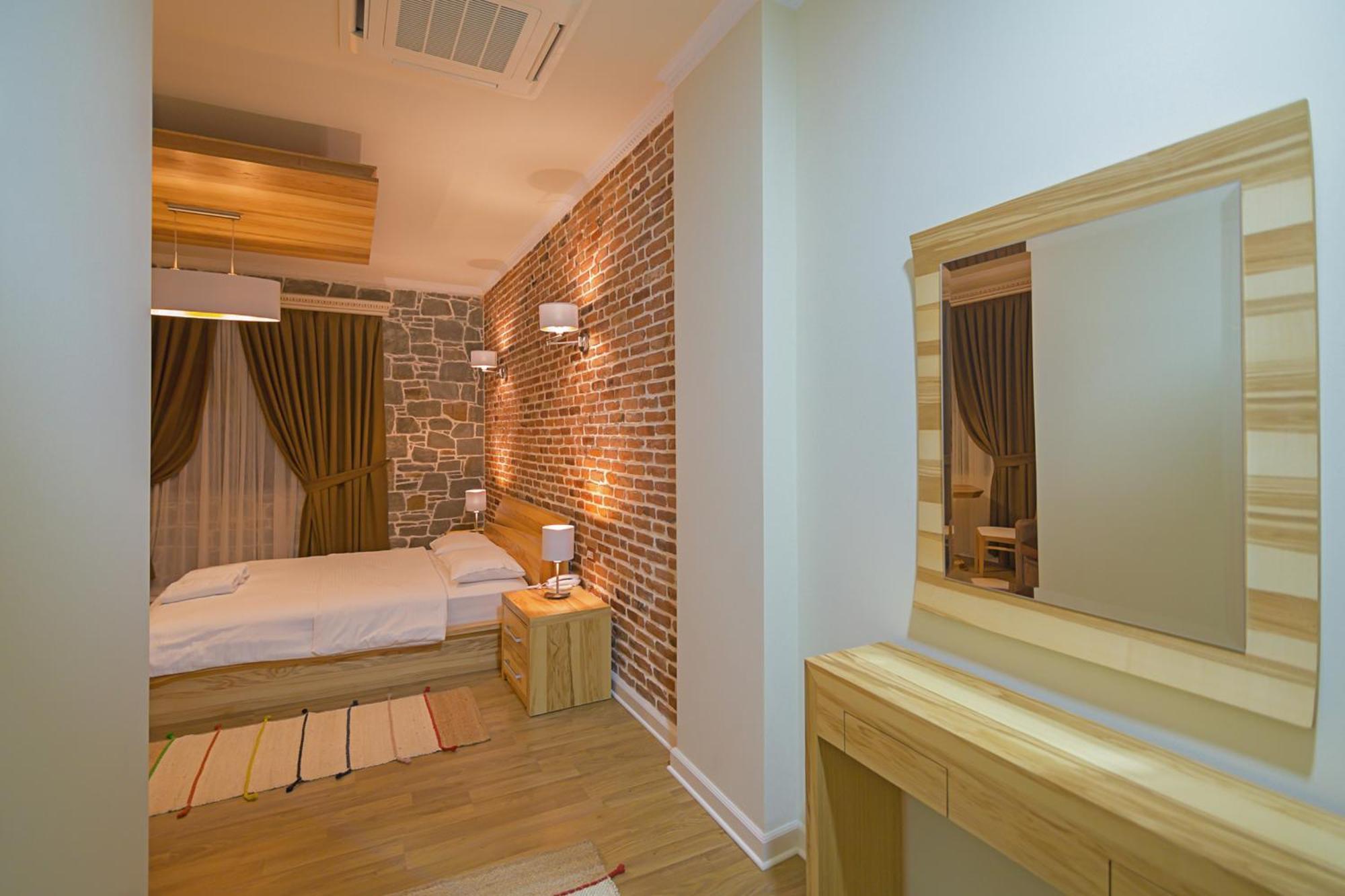 Casa Gace Hotel Korce Ngoại thất bức ảnh
