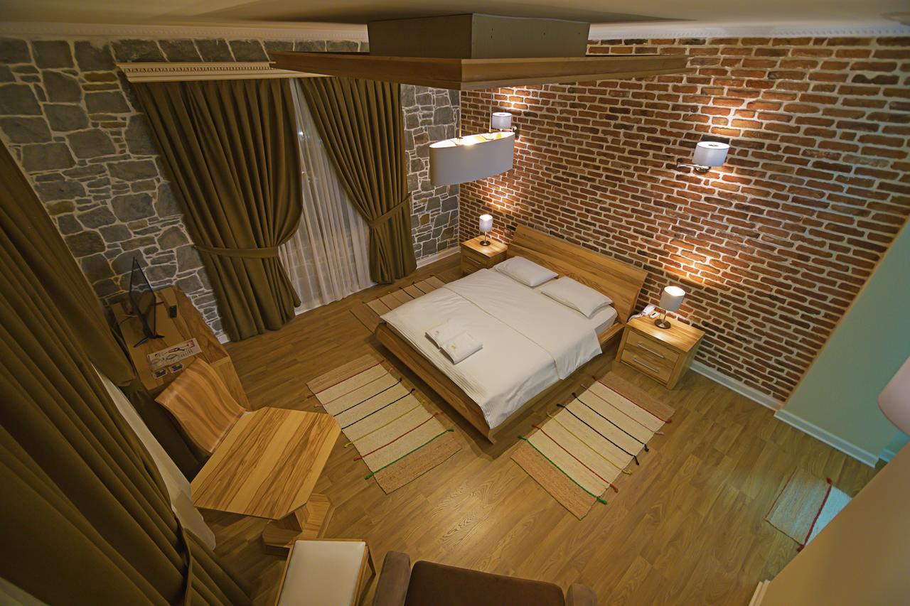 Casa Gace Hotel Korce Ngoại thất bức ảnh